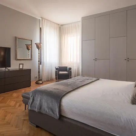 Bacino San Marco Exclusive View R&r