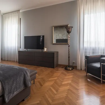 Bacino San Marco Exclusive View R&r *